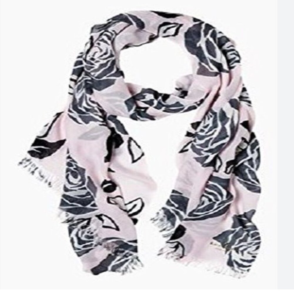 Kate Spade New York Aires Rose Sonata Pink Wrap Scarf. Gently Used.